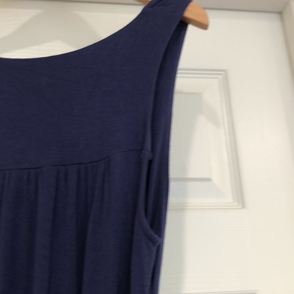 Tahari Scoop Neck Tank Top Maxi Dress - Picture 13 of 14